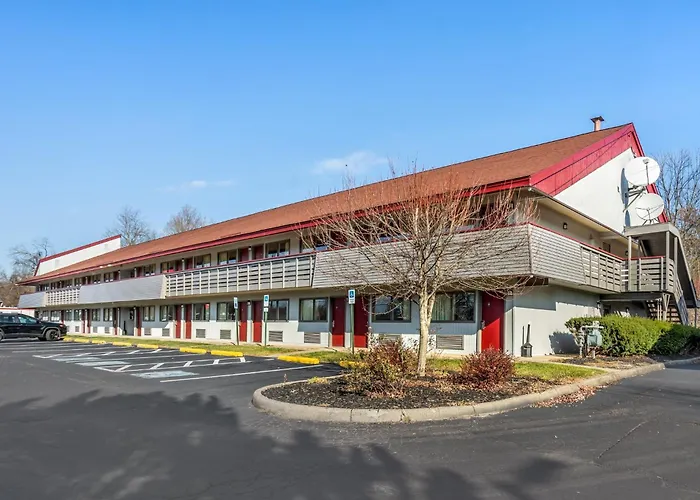 Finest Hotels Close to Geisinger Medical Center